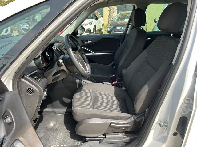 OPEL ZAFIRA TOURER 1.4 T SPANISH LHD IN SPAIN 106000 MILES SUPERB 7 SEATS 2014